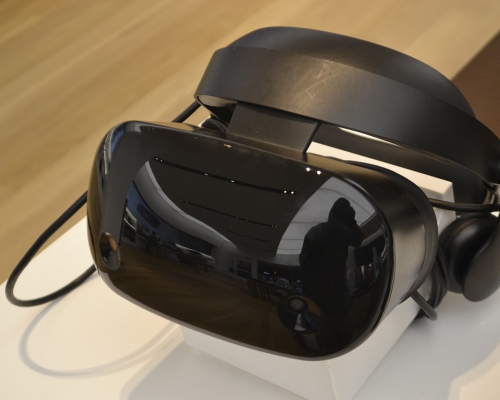 海南VR眼镜一体机